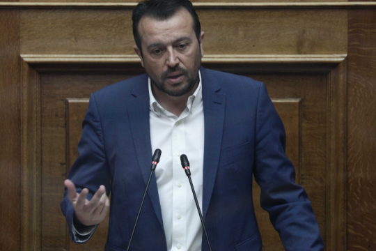 Επιτέλους έστω κι ένα SMS!