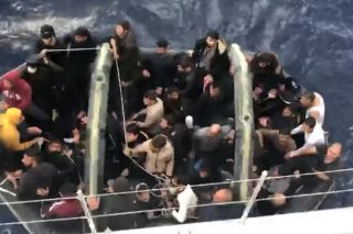 Βίντεο αποδεικνύει την παράνομη επαναπροώθηση 197 προσφύγων
