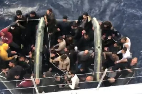 Βίντεο αποδεικνύει την παράνομη επαναπροώθηση 197 προσφύγων