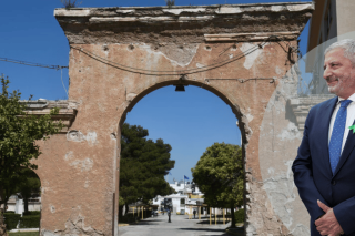 Αναδίπλωση Πατούλη με την υπουργειούπολη