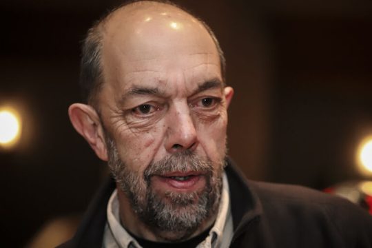 Ομόφωνα ο Πειραιάς βρίσκει κοινωνικά άδικες τις αυξήσεις αντικειμενικών