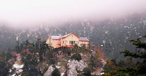 Πάρνηθα, Δίρφη, Ελικώνας, απόδραση στα χιονισμένα βουνά της γειτονιάς μας