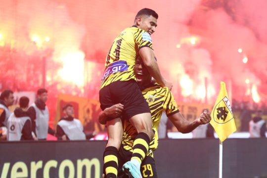 «Φωτιά» στη Super League: Η ΑΕΚ έσπασε το αήττητο του Παναθηναϊκού