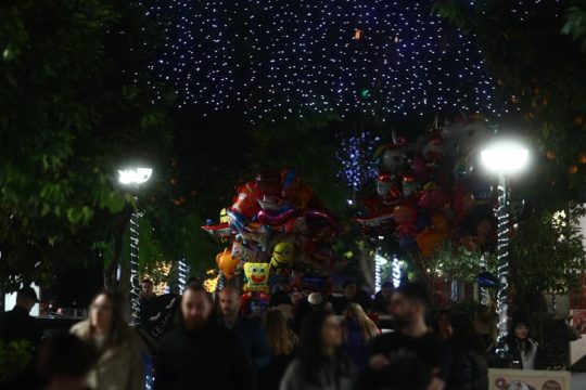 Αφώτιστα μυαλά και ετερόφωτες αναπλάσεις