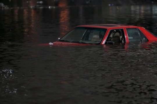 Κατακλυσμός «πνίγει» την Καλιφόρνια
