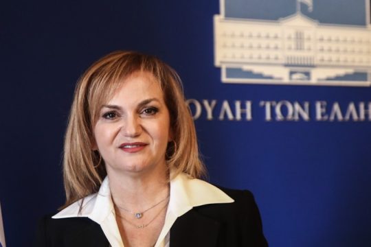 Ανέλαβε χρέη βουλευτή στη θέση Χειμάρρα η Ελένη Μακρή-Θεοδώρου