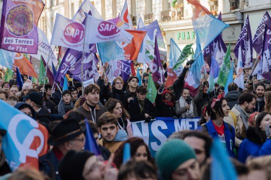 Γαλλία: Σε απεργία σήμερα εργαζόμενοι σε λιμάνια, διυλιστήρια και ενεργειακό τομέα