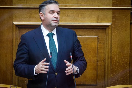 Νέες μπίζνες 900.000 ευρώ με το Δημόσιο