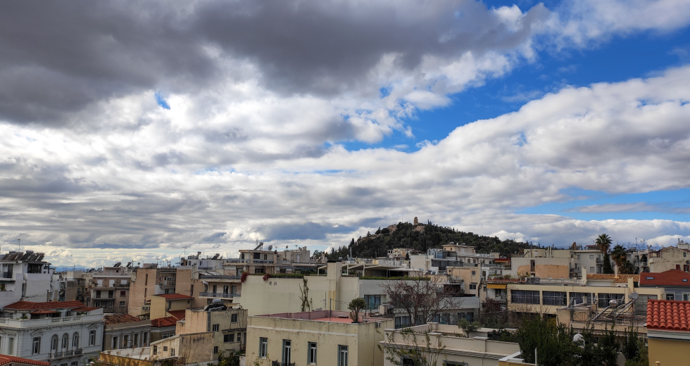 Άστατος καιρός σε ανατολικά και δυτικά