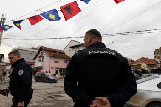 Συνελήφθη Κοσοβάρος που πυροβόλησε δύο νεαρούς Σέρβους