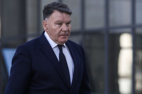 Αναβολή ζητά ο Αλ. Κούγιας για την αγωγή κατά «Εφ.Συν.» 