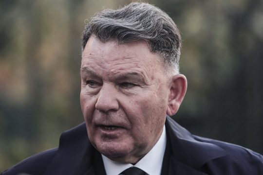 Απολογία Κούγια για τις τρανσφοβικές δηλώσεις