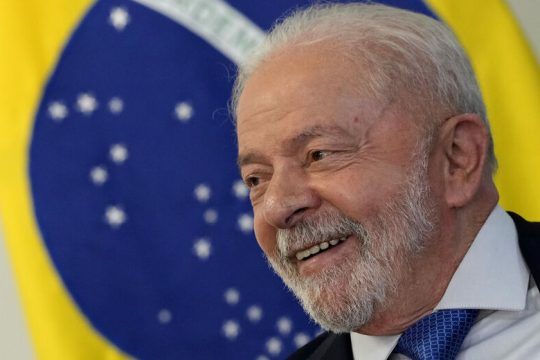 Θωράκιση των θεσμών που έχουν πληγεί βαριά