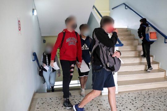 Μέχρι τις 13 Φεβρουαρίου τα μέτρα για τον κορονοϊό σε ΑΕΙ, σχολεία και φροντιστήρια