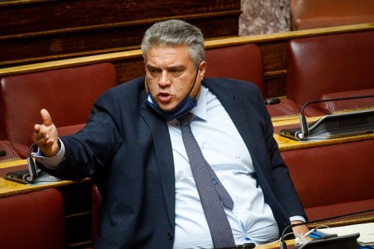 Για τον Μ. Χρυσομάλλη, τι έκπτωτος βασιλιάς τι εκλεγμένος πρωθυπουργός