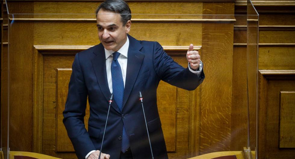 Αυτοθαυμασμός, παραποίηση και καμία απάντηση από τον πρωθυπουργό