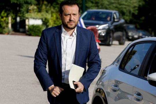 Μήνυση Νίκου Παππά κατά της γραμματέως Καλογρίτσα