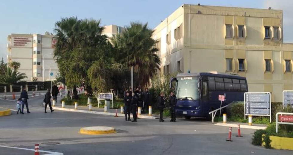 Κυβέρνηση που φοβάται τους πολίτες