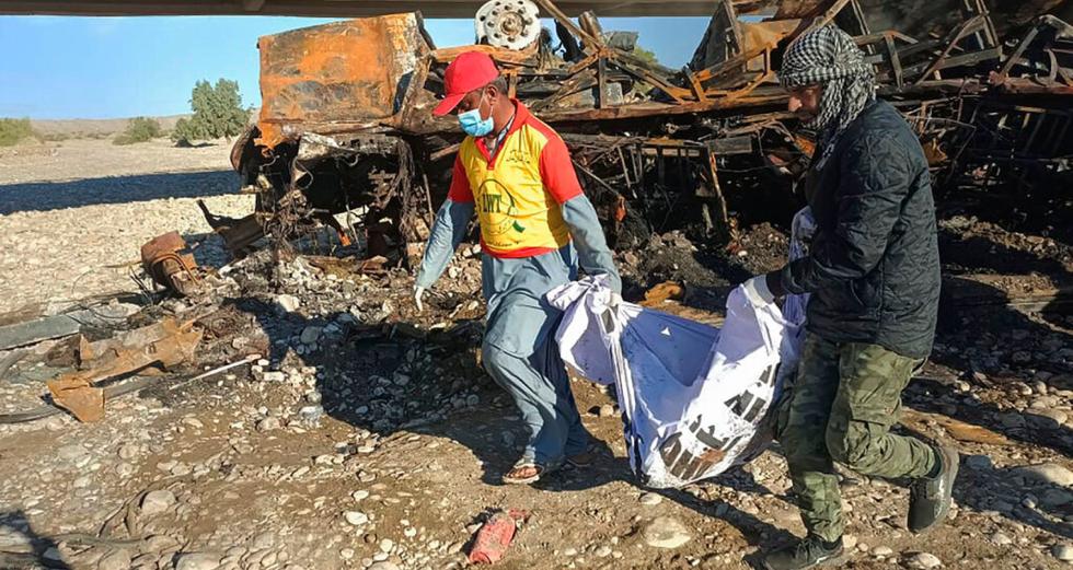 Σαράντα νεκροί σε δυστύχημα με λεωφορείο στο Πακιστάν