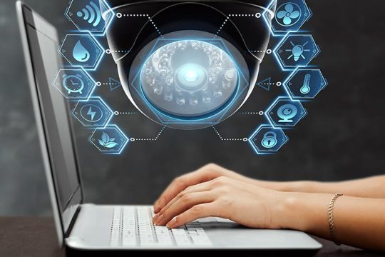 «Καμπάνα» στην Intellexa εξαιτίας μη συνεργασίας για τις υποκλοπές, της ζητούν να παραδώσει τα στοιχεία