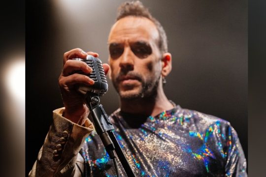 Σκρουτζ, ένας παρηκμασμένος ροκ σταρ
