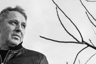 «Αν η διασκευή δεν έχει βάρος, την παίρνει ο αέρας»