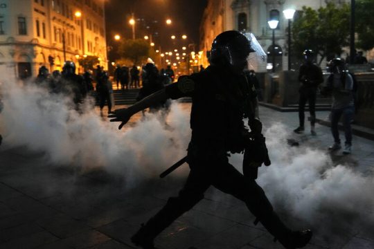 Νυχτερινή απαγόρευση κυκλοφορίας στην περιφέρεια – επίκεντρο των διαδηλώσεων στο Περού