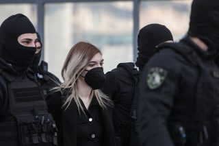 Προφυλακιστέα και για τους θανάτους Ιριδας και Μαλένας η Ρούλα Πισπιρίγκου