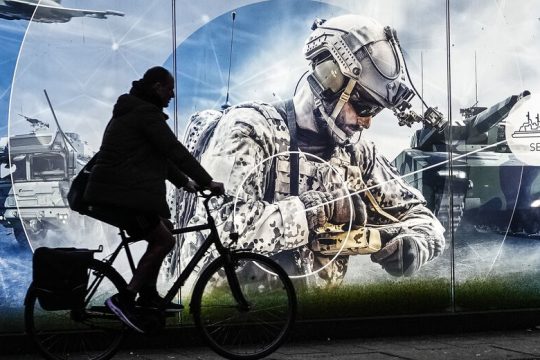 Make love, not war