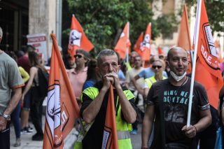 ΠΟΕ-ΟΤΑ: «Παράνομη και καταχρηστική είναι η κυβέρνηση»