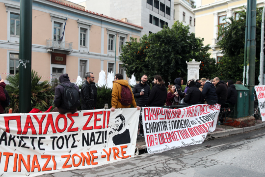 Ναζιστική φιέστα στην πλατεία Ρηγίλλης με άδεια ΕΛ.ΑΣ. και Δήμου Αθηναίων