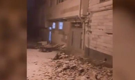 Ισχυρός σεισμός με νεκρούς και εκατοντάδες τραυματίες στο Ιράν