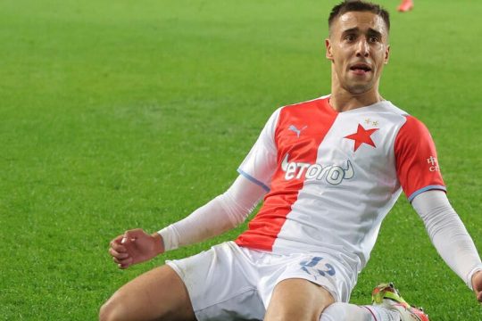 Πρόταση στη Σλάβια για Λινγκρ,φουλάρει για δύο μεταγραφές