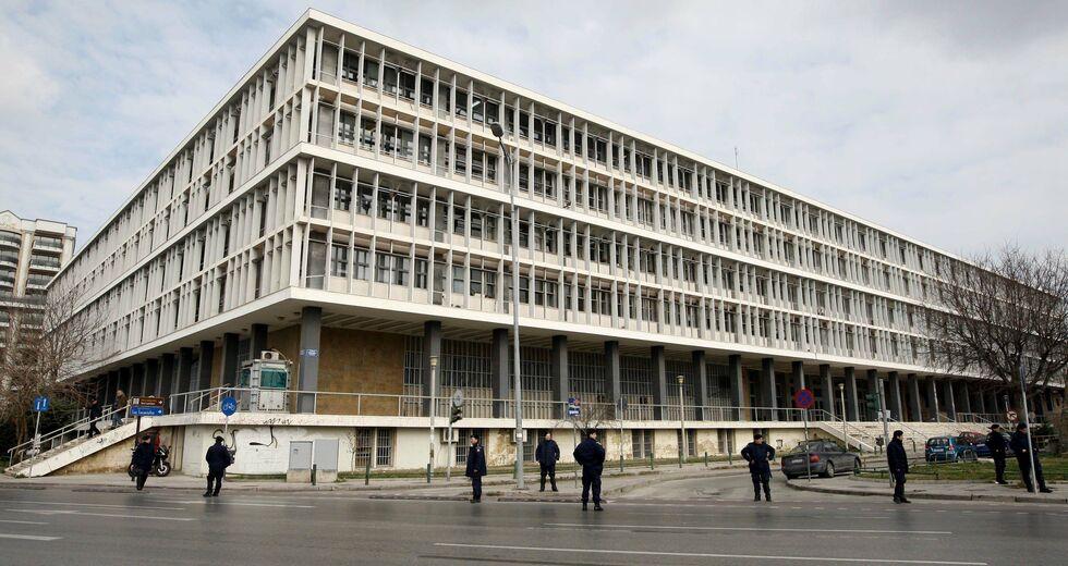 Κατά της γνωμοδότησης Ντογιάκου και ο ΔΣΘ – Ο Βερβεσός απαντά στον προκλητικό Άδωνι