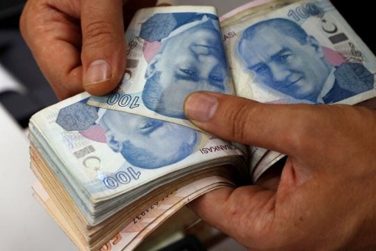 Υποχώρηση πληθωρισμού σε Γερμανία και Τουρκία