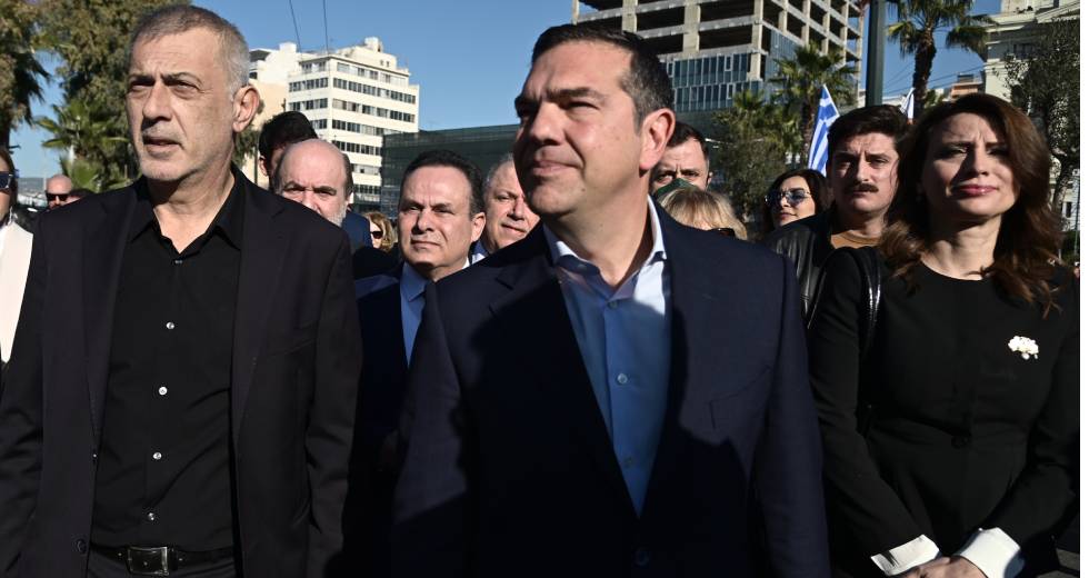 «Περισσότερο φως» το μήνυμα του Αλ.Τσίπρα