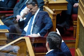 Θλιβερή η εμφάνιση του Κυρ. Μητσοτάκη στη Βουλή