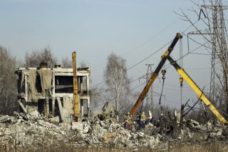 Μαζικά ρωσικά αντίποινα για το πλήγμα στο Ντονέτσκ