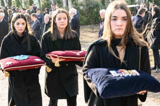 Η ρ(Ρ)ώμη του μύθου