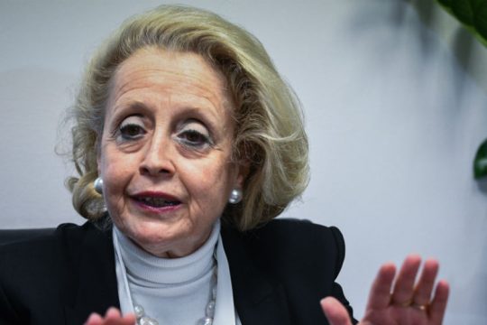 Ξεκάθαρη παρέμβαση υπέρ της ΑΔΑΕ από τη Βασιλική Θάνου