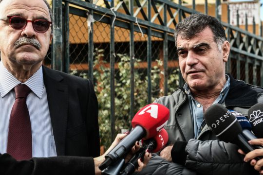 Στην ΑΔΑΕ o Κ. Βαξεβάνης για την παρακολούθηση του τηλεφώνου του