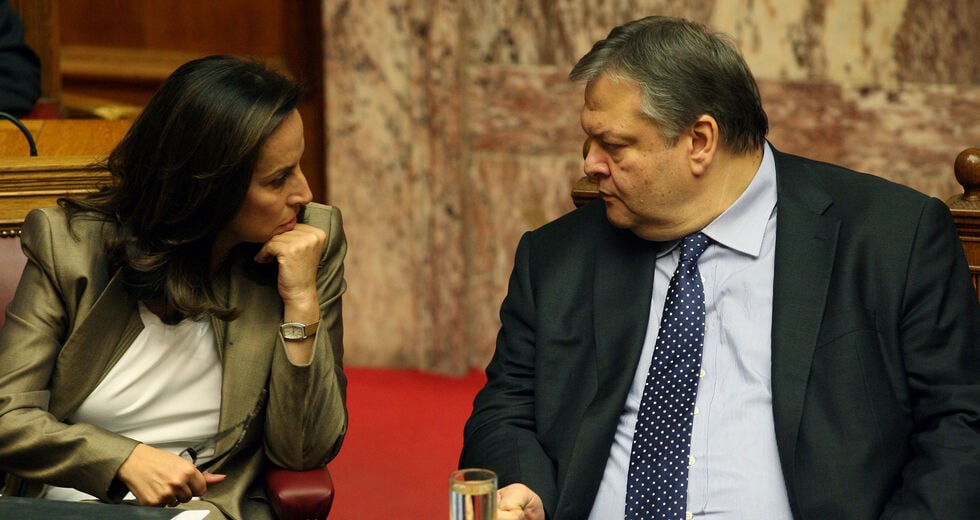Οι υποκλοπές διχάζουν το μέτωπο του «Μένουμε Ευρώπη»