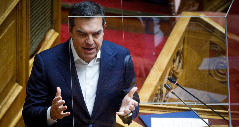 «Είστε ένοχος για τη μεγαλύτερη εκτροπή από τη μεταπολίτευση και μετά»