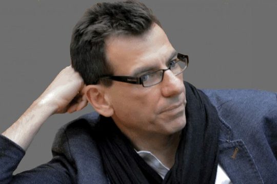 «Μια συμφωνία δανεισμού βολεύει κυρίως τους Βρετανούς»