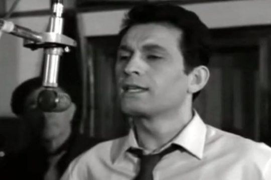 Το «Παιδί του Λαού», η κατσίκα, ο Μουφλουζέλης και τα βιβλία