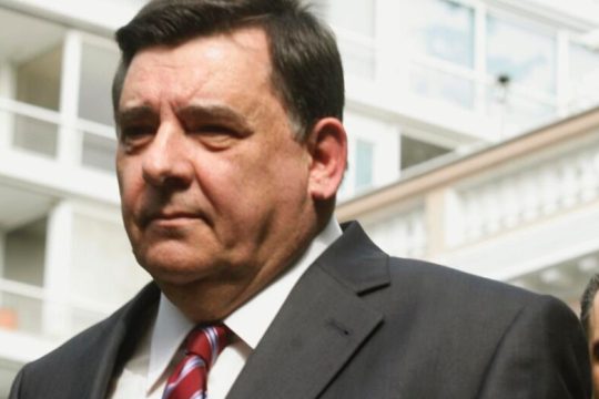 Επίμονο φλερτ με Ν.Δ. από Γ. Καρατζαφέρη