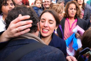 Συμβολισμός και «τείχος»