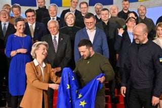 «Για ένα πουκάμισο αδειανό», αλλά με γεμάτες τσέπες!