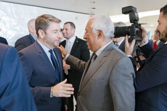 «Στήριξη στις αδύναμες οικονομίες της Ε.Ε.»