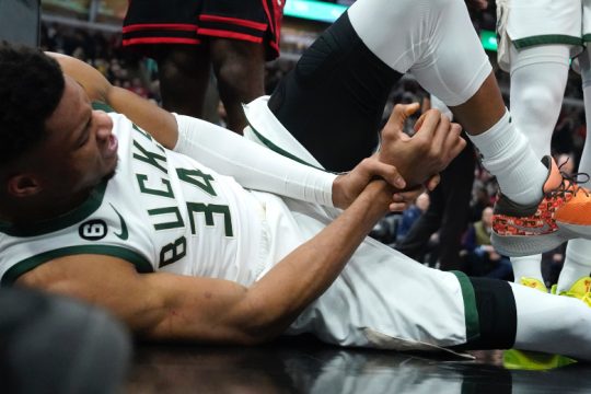 Τραυμα­τίστηκε ο Γιάννης πριν από το All Star Game